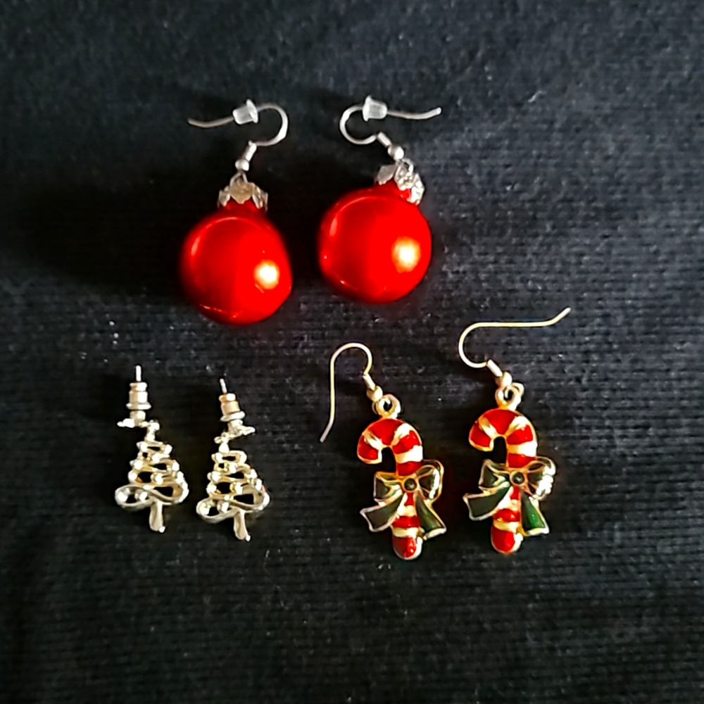 CLEARANCE Christmas earrings